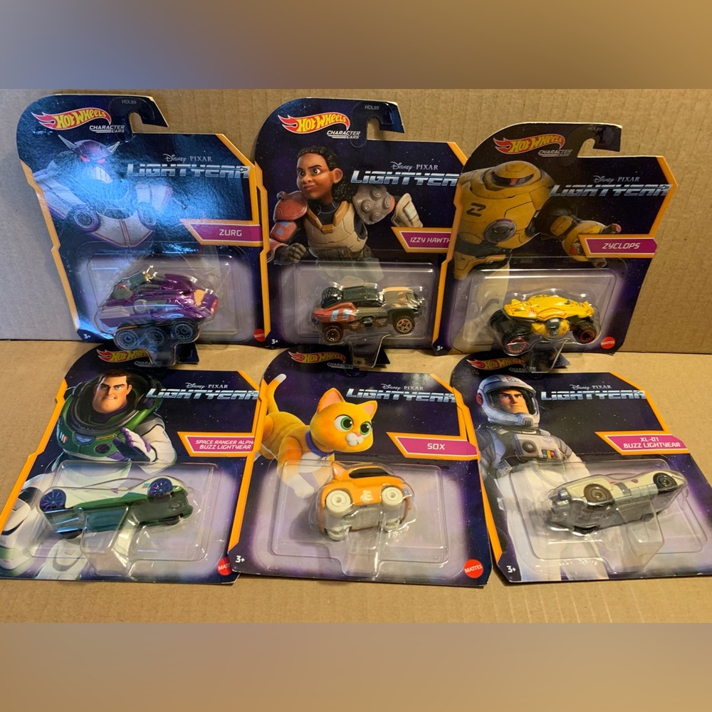 Hot Wheels Pixar Lightyear. Complete Set of 5. NEW
